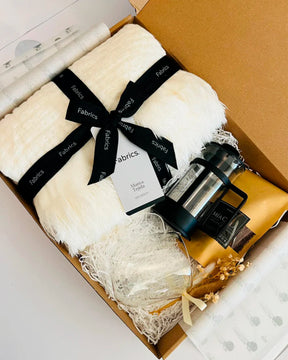 1 PROMOCIÓN Arreglo Floral Anas + Box Cálido Recuerdo